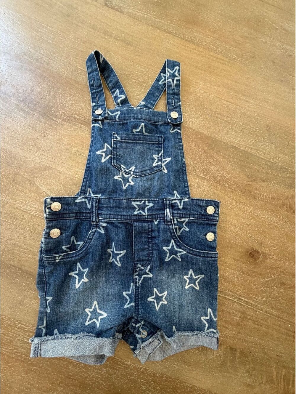 Cat & Jack Toddler Star Print Denim Short Overalls 3T